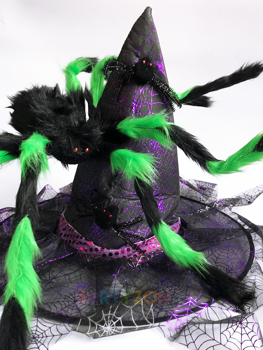 velky chlupaty pavouk dekorace halloween